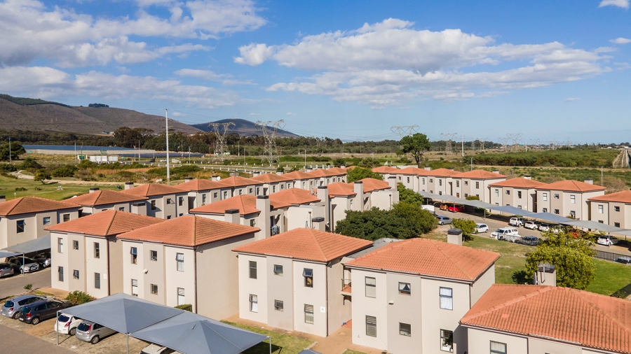 2 Bedroom Property for Sale in Burgundy Estate Western Cape